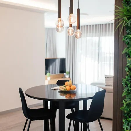 Appartement Luxurious T2 Varandas Xiii *